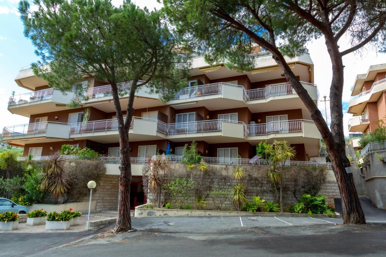 168B - La Terrazza Sul Mare, Casa A 10 Minuti Da Spiaggia, Parcheggio Privato Gratis Σαν Ρέμο Εξωτερικό φωτογραφία